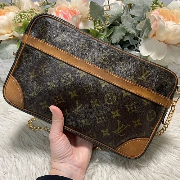 Sold🌸Authentic Louis Vuitton Monogram bag - Picture 11 of 16